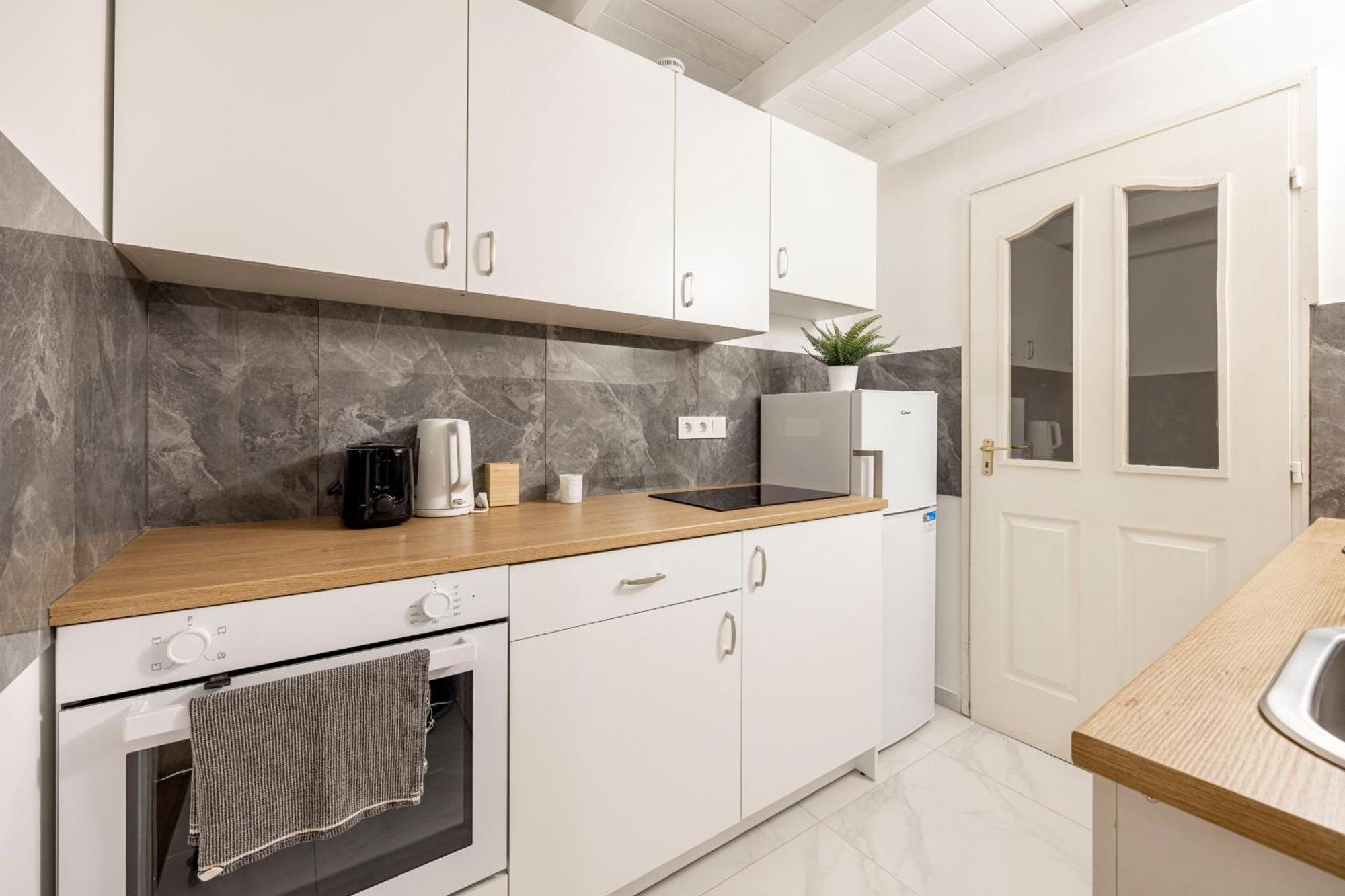 Central & Cozy Dream Home By Prestige Homes Budapest Eksteriør billede